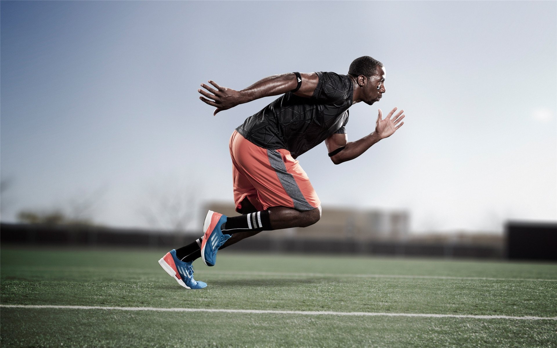 巴特勒新星出色发挥表现突出，雄鹿前途光明！全场沸腾不已